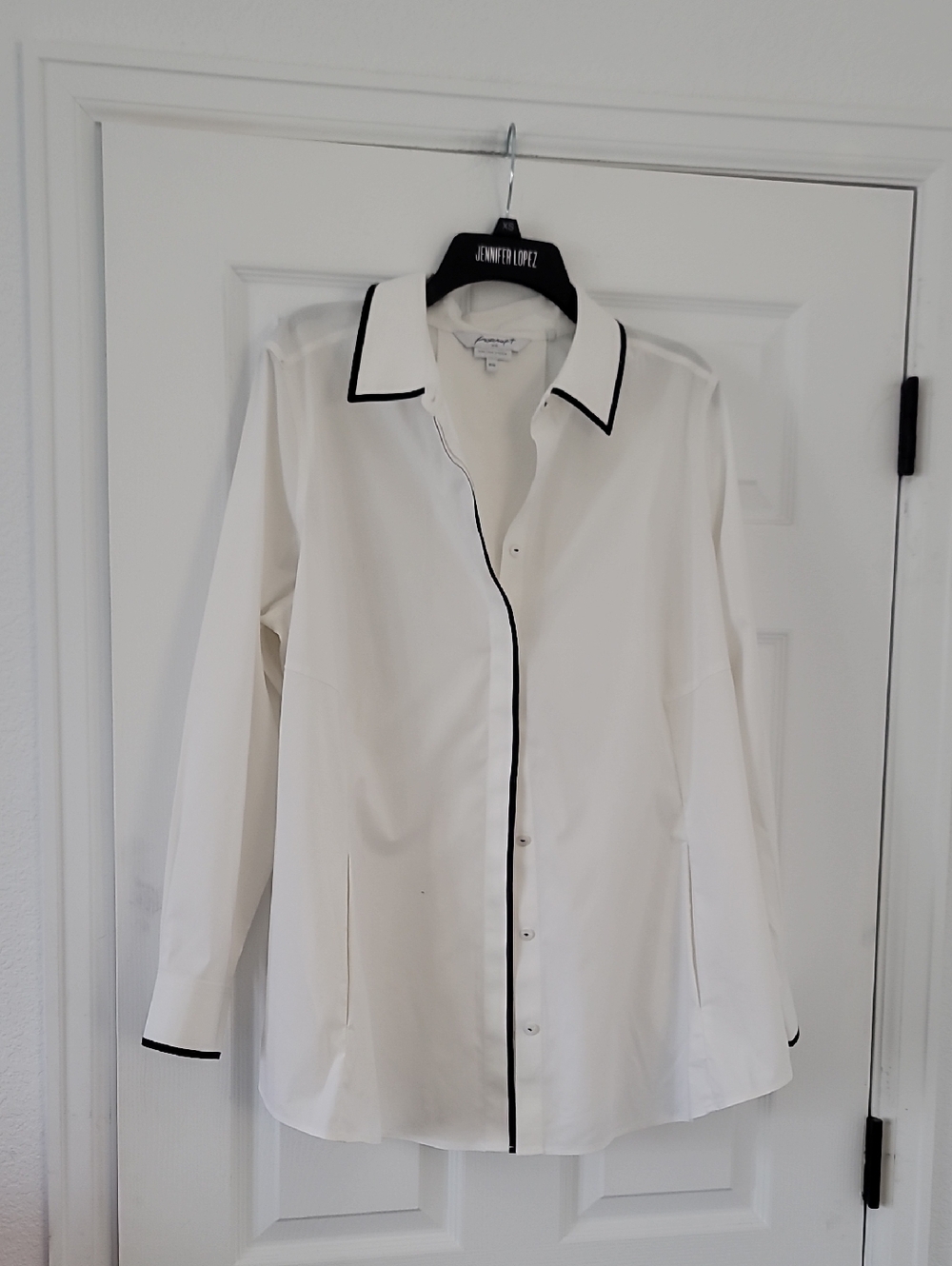 Foxcroft White Blouse with Black Logo Stitching